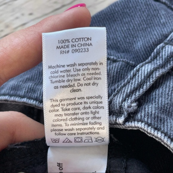 PacSun 100% cotton dark grey denim jean roll up hem Mom Shorts size 25 - Picture 7 of 10